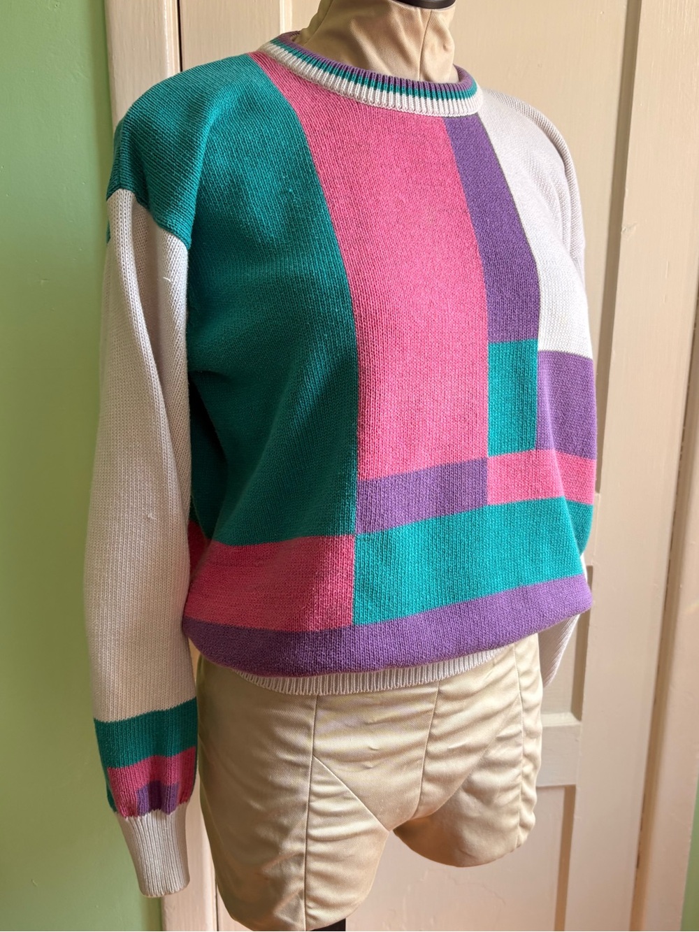 Vintage Geometric Colorblock Crewneck Sweater in Teal, Pink, White & Purple